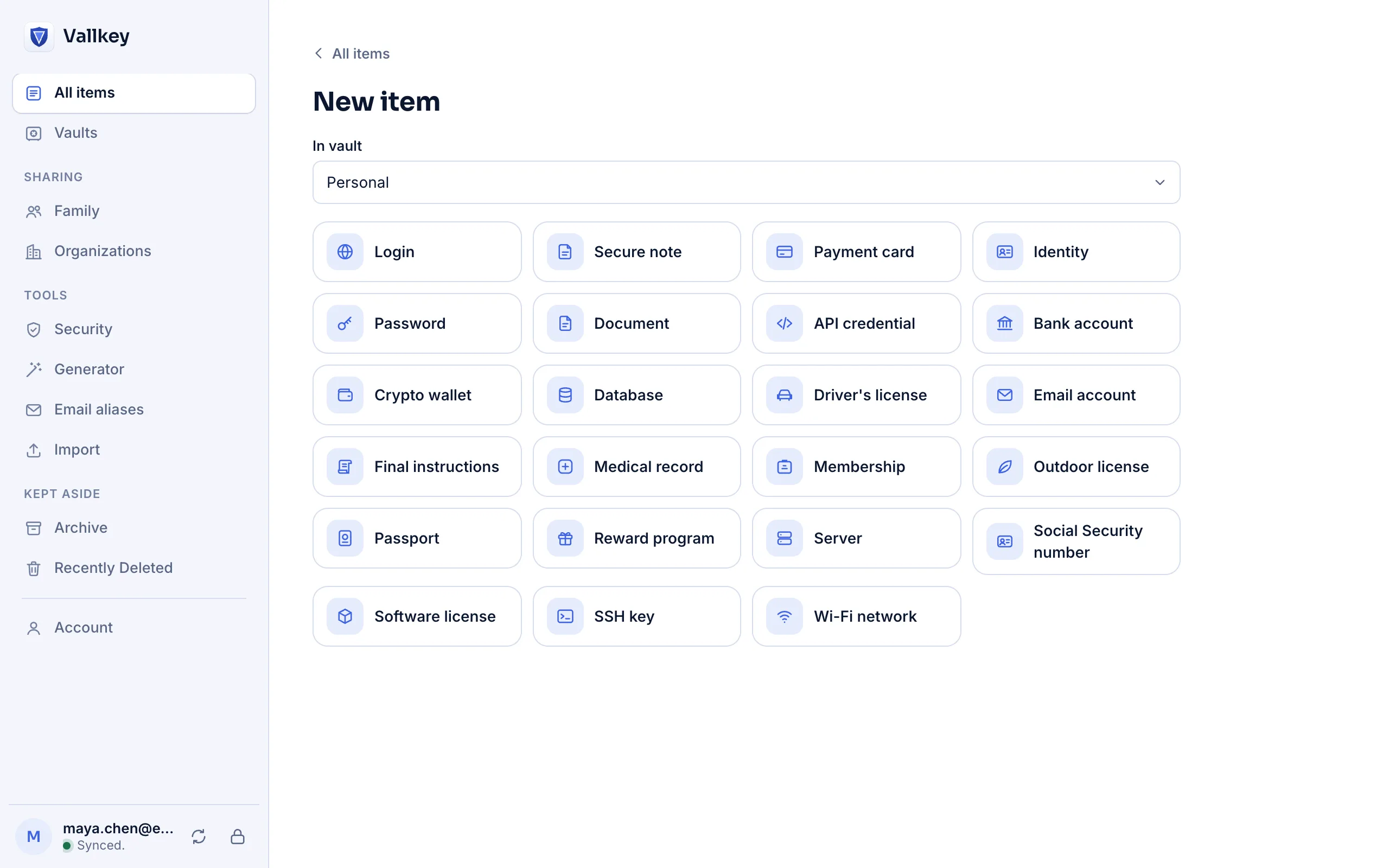 The kinds of item Vautir keeps: logins, notes, cards, identities, documents and more.